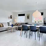 Aday -modern 3 Bedrooms In Langholt * Vodskov