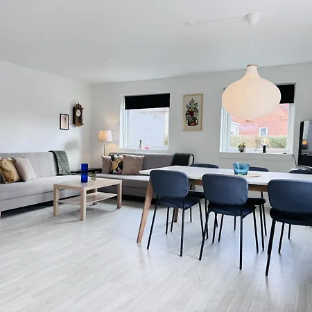 Aday -modern 3 Bedrooms In Langholt * Vodskov