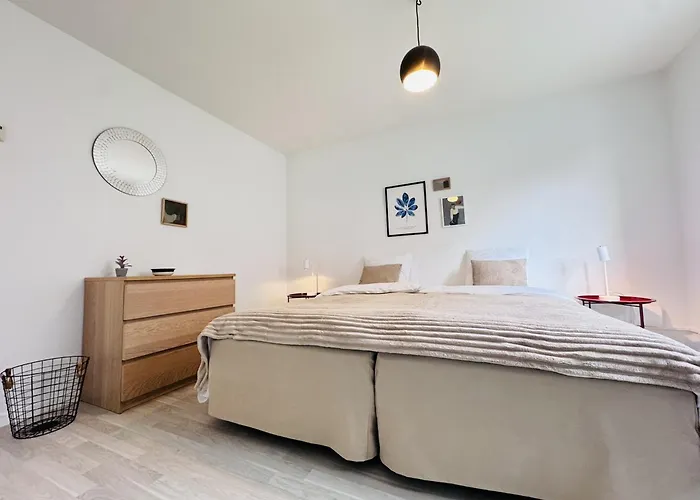 Aday -modern 3 Bedrooms In Langholt Lägenhet *