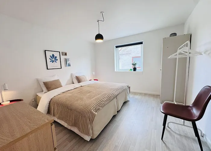 Lägenhet Aday -modern 3 Bedrooms In Langholt