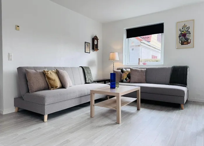 Aday -modern 3 Bedrooms In Langholt Lägenhet Vodskov