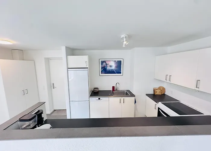 Aday -modern 3 Bedrooms In Langholt *