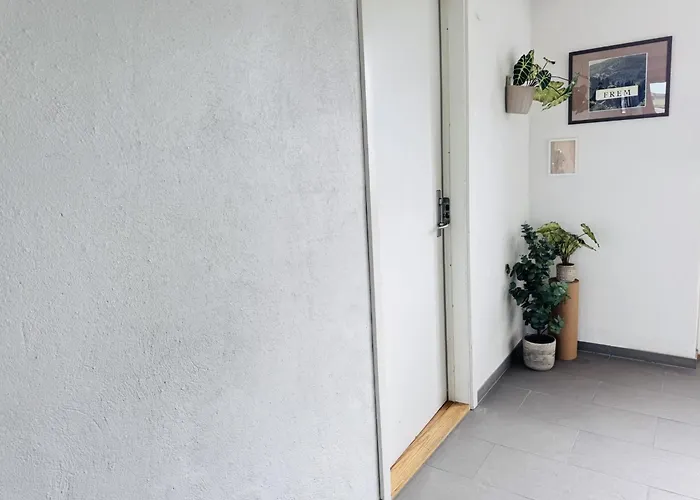 Aday -modern 3 Bedrooms In Langholt Lägenhet